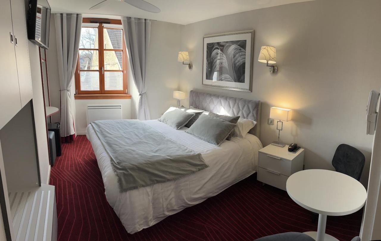 Logis Hotel Des Messageries Арбуа Экстерьер фото